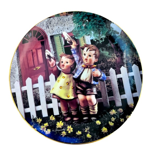 1992 Vintage “Come Back Soon” Limited Edition Hummel Collectible Plate - Picture 1 of 2